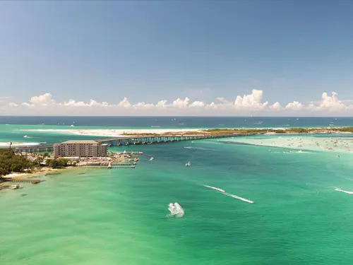64-Mile Emerald Helicopter Tour (For 3)